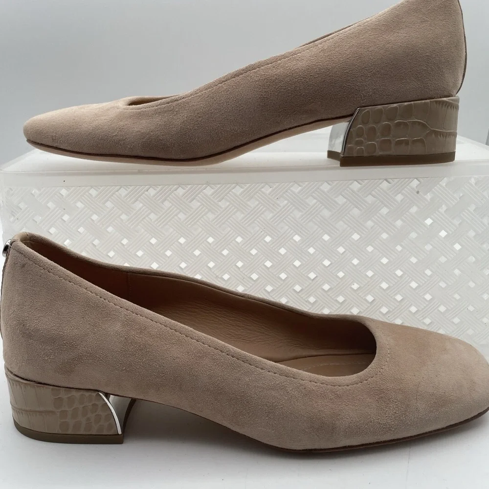 Donald J. Pliner Drew Beige Suede Dress Slip-On Pumps Shoes Women's Size 9‎ M